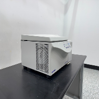 Eppendorf 5804R Refrigerated Centrifuge image 0